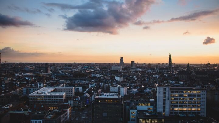 Adult nightlife in Antwerpen: een avond uit met respect en discretie